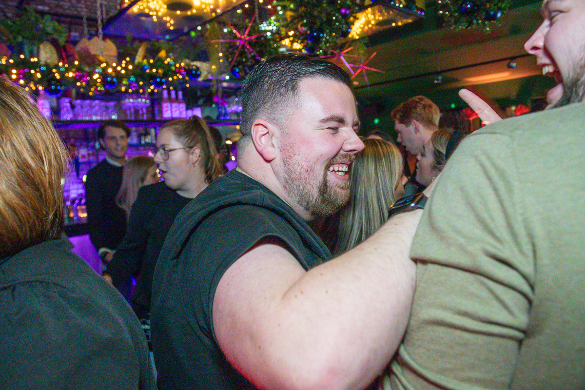 2023 12 27 bonheur 389